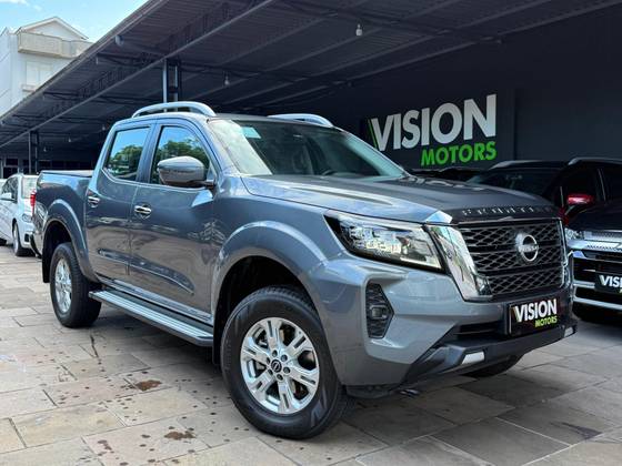 NISSAN FRONTIER 2.3 16V TURBO DIESEL XE CD 4X4 AUTOMÁTICO NISSAN FRONTIER 2.3 16V TURBO DIESEL XE CD 4X4 AUTOMÁTICO
